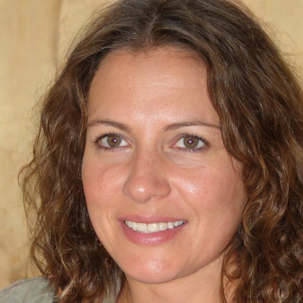 Zoe Bergman, Principal at Elinuse AI Capital